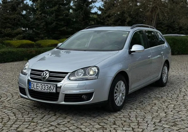 samochody osobowe Volkswagen Golf cena 19600 przebieg: 251750, rok produkcji 2009 z Legnica